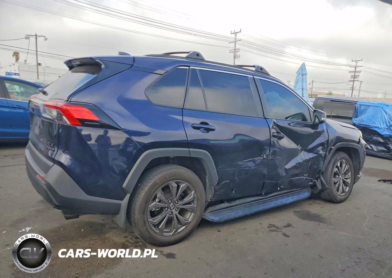 2024 Toyota Rav4 Xle Premium VIN:2T3B6RFV4RW072889 - 3