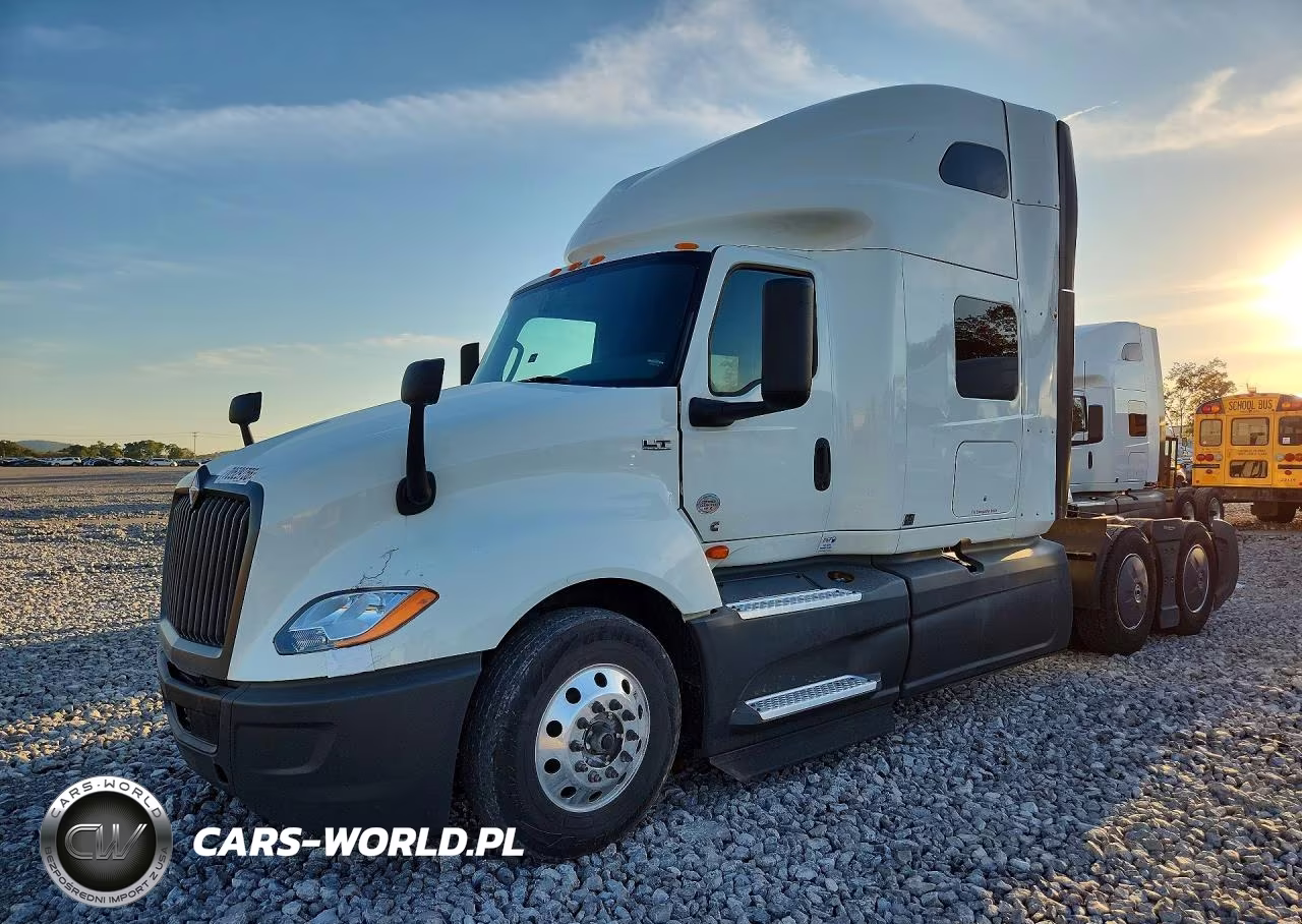 2022 International Lt625 - Semi Truck VIN:3HSDZAPR8NN598345 - 1
