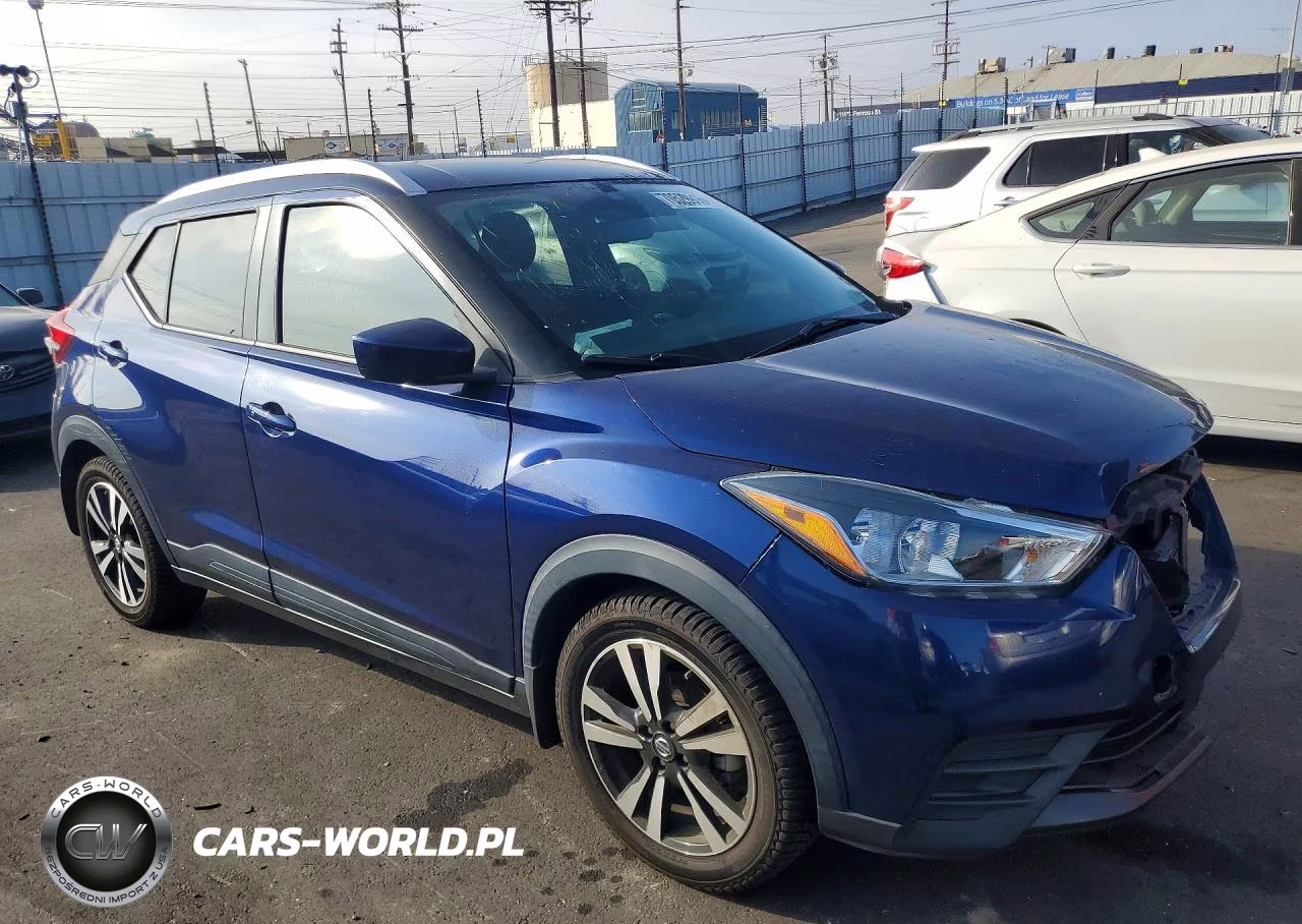 2020 Nissan Kicks Sv VIN:3N1CP5CV9LL516770 - 4