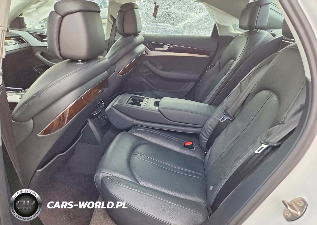 2015 Audi A8 Quattro VIN:WAUJGAFD8FN019937 - 10