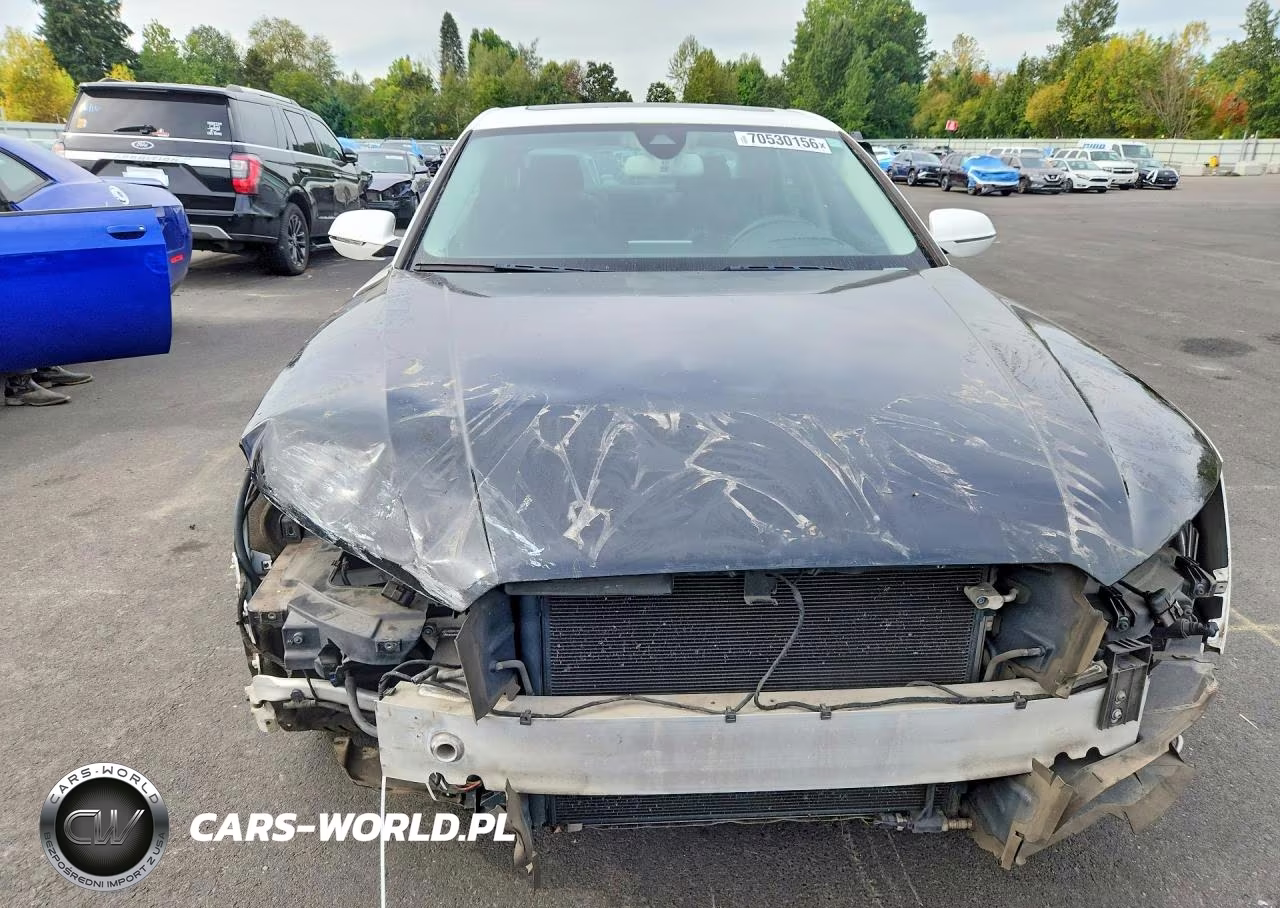 2015 Audi A8 Quattro VIN:WAUJGAFD8FN019937 - 5