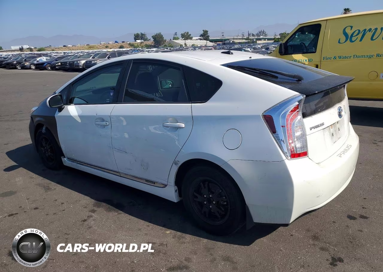 2014 Toyota Prius Three VIN:JTDKN3DU3E1778755 - 2