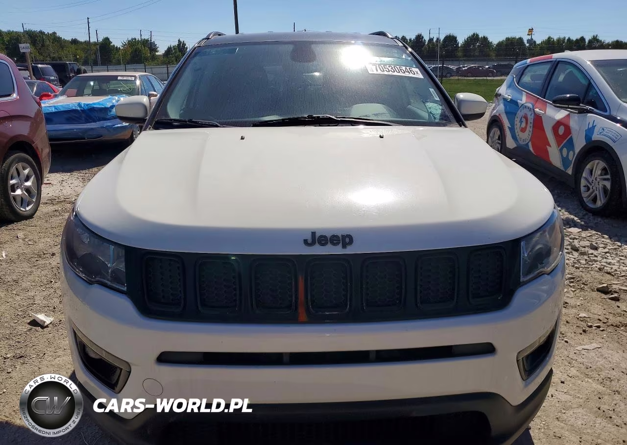 2019 Jeep Compass Latitude VIN:3C4NJDBB8KT598465 - 5