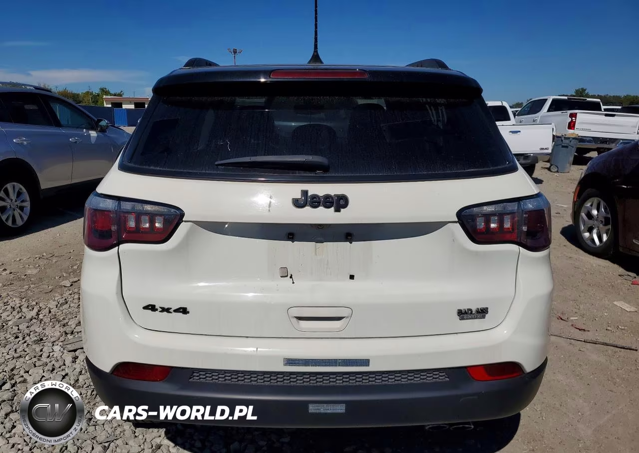2019 Jeep Compass Latitude VIN:3C4NJDBB8KT598465 - 6