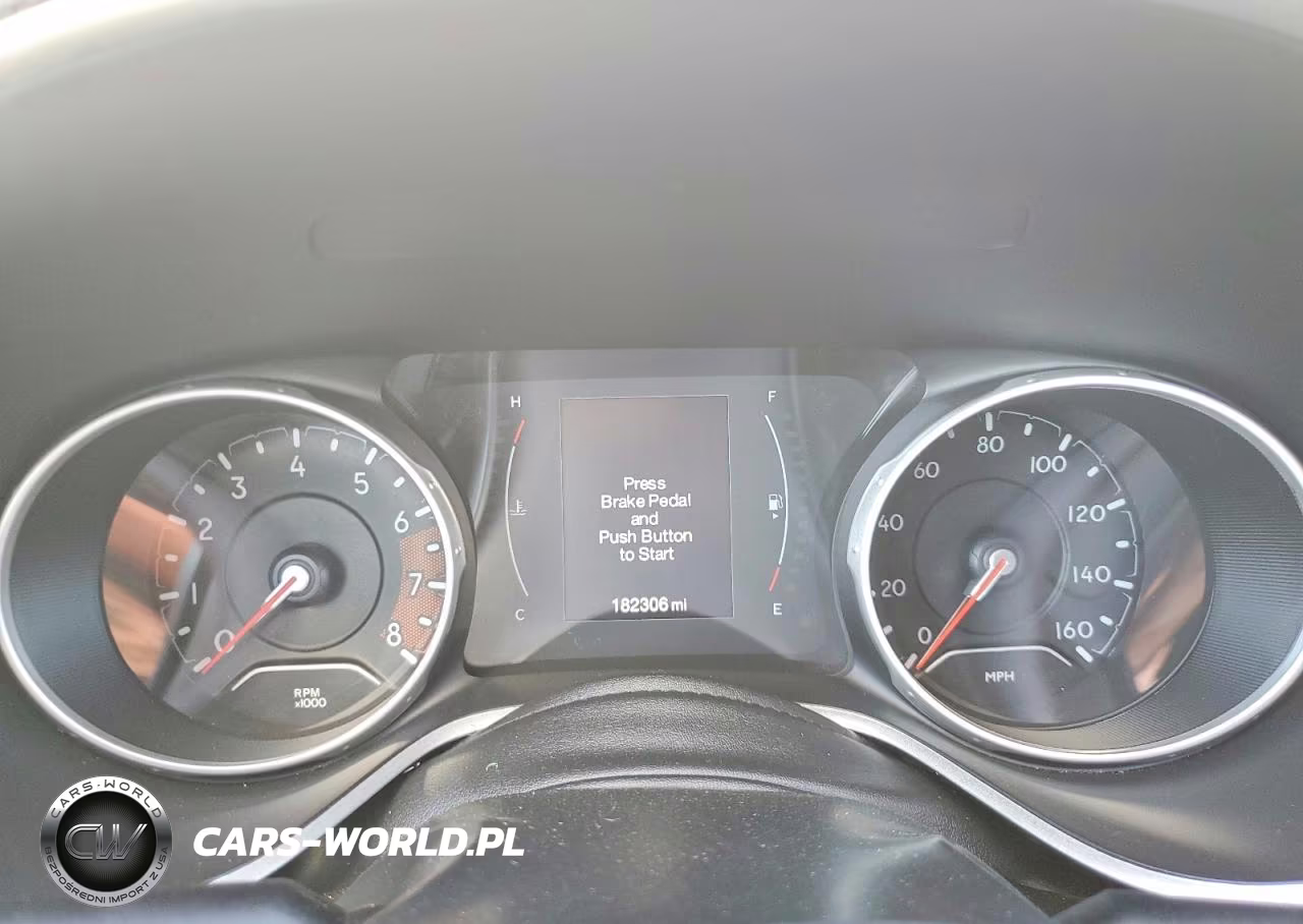 2019 Jeep Compass Latitude VIN:3C4NJDBB8KT598465 - 9