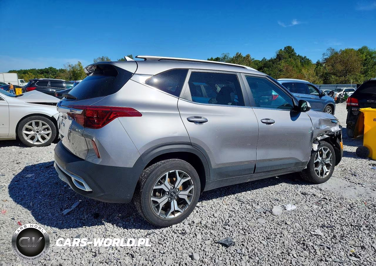 2021 Kia Seltos Ex VIN:KNDERCAA4M7168208 - 3