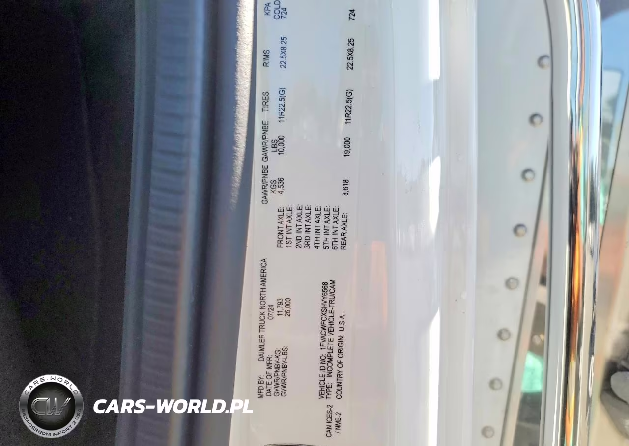 2025 Freightliner Business Class M2 Refrigerated Box Truck VIN:1FVACWFCXSHVY6568 - 14