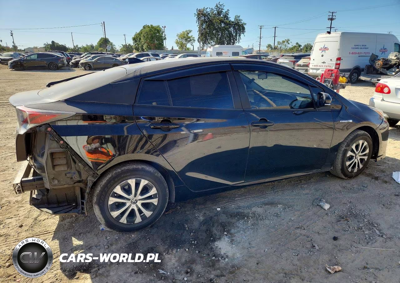 2016 Toyota Prius VIN:JTDKARFU5G3028583 - 3