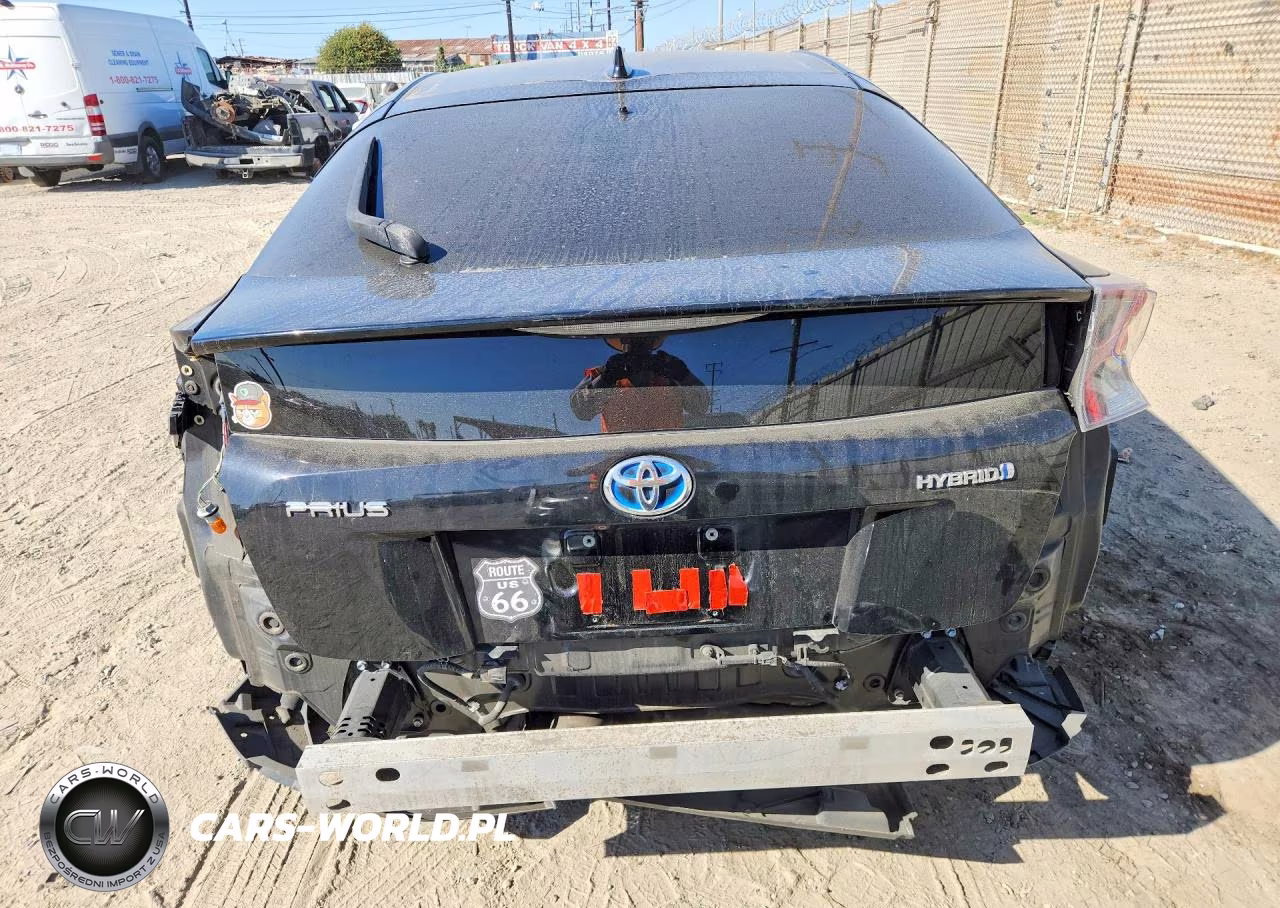 2016 Toyota Prius VIN:JTDKARFU5G3028583 - 6