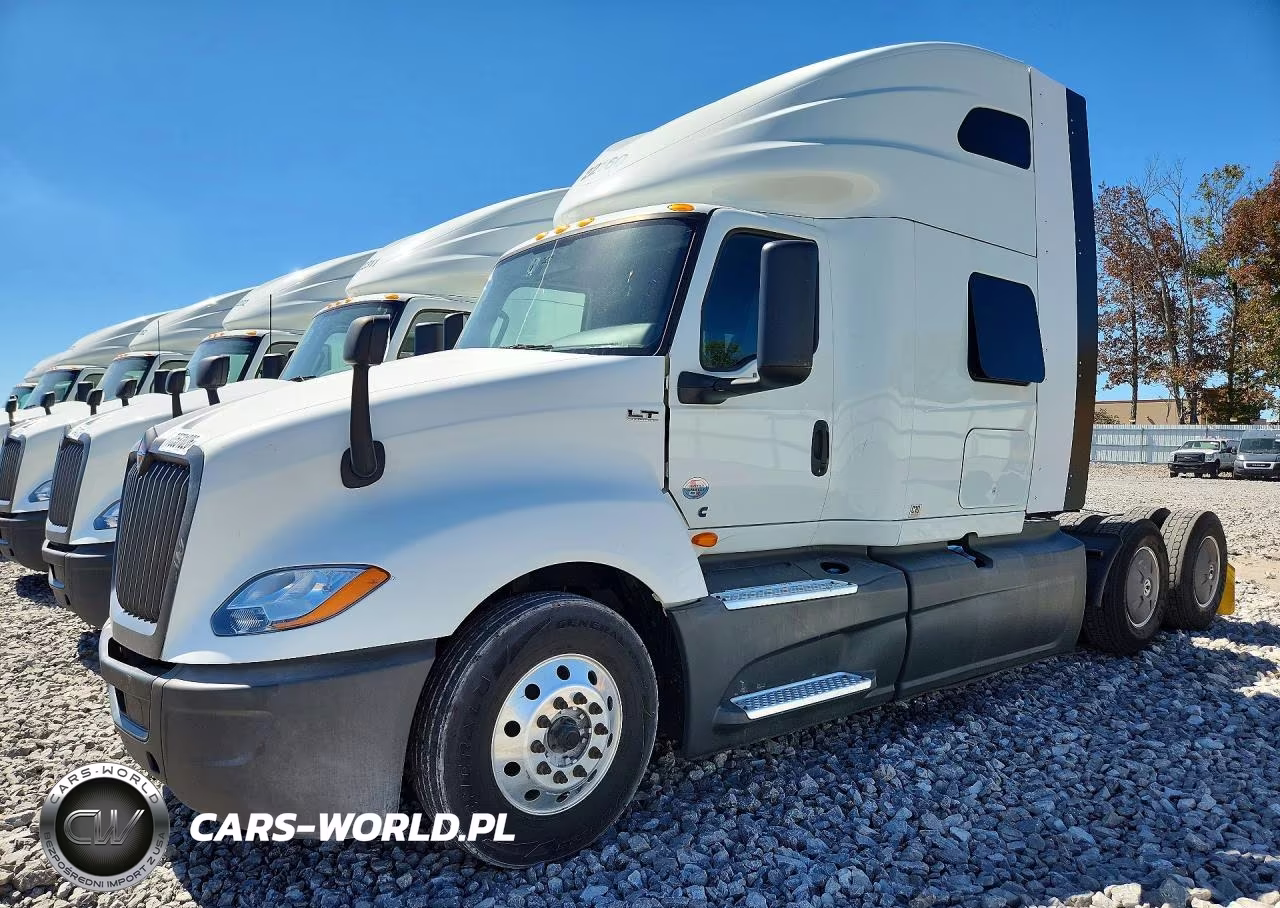 2022 International Lt625 - Yard Truck VIN:3HSDZAPR2NN551425 - 1
