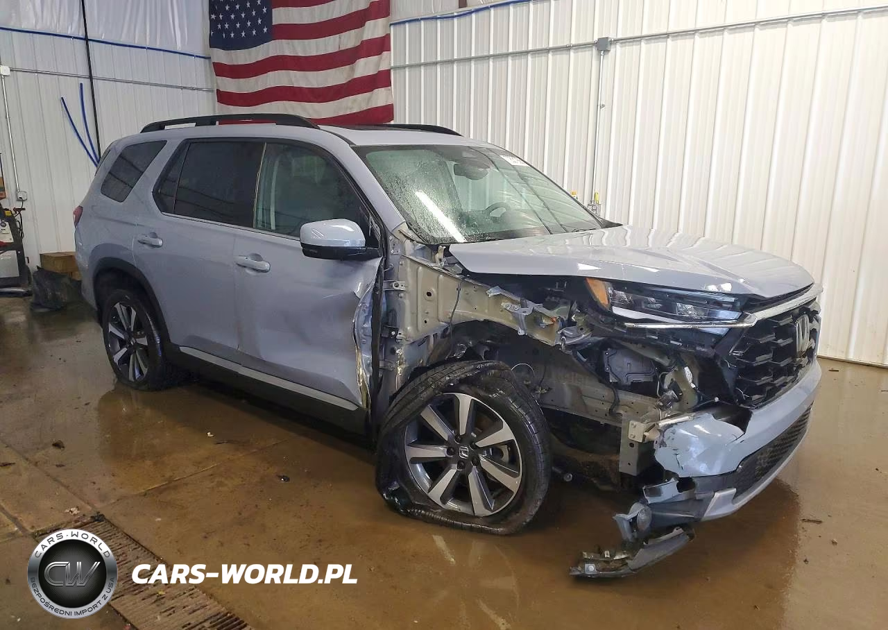 2023 Honda Pilot Touring VIN:5FNYG1H72PB048942 - 4