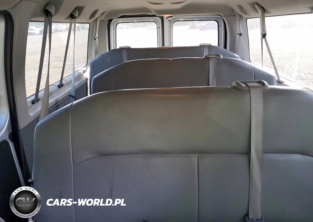 2012 Ford Econoline E350 Super Duty Wagon VIN:1FBNE3BL1CDA00591 - 10