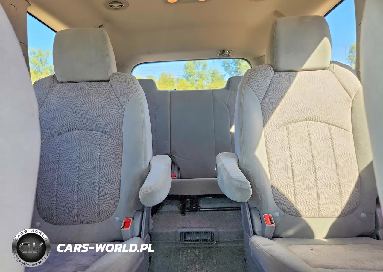 2016 Buick Enclave VIN:5GAKRAKD1GJ284698 - 10