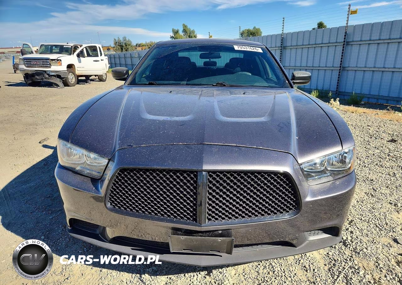 2013 Dodge Charger Se VIN:2C3CDXBGXDH742903 - 5