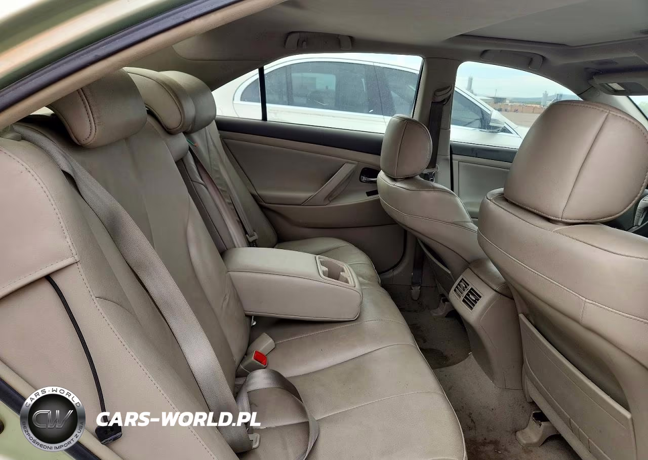 2007 Toyota Camry Hybrid VIN:4T1BB46KX7U005577 - 10