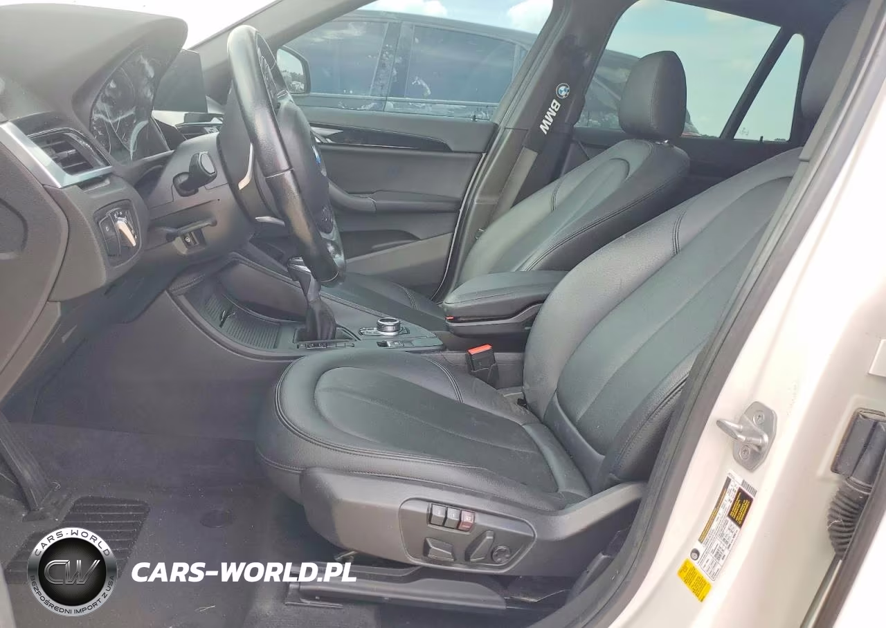 BMW X1 SDRIVE2 VIN:WBXHU7C34J5H42983 - 7