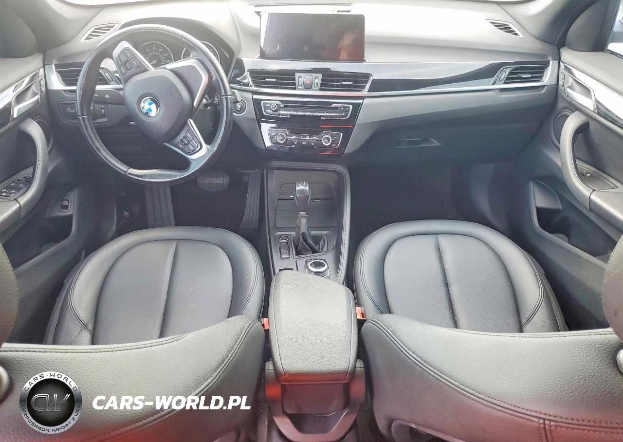BMW X1 SDRIVE2 VIN:WBXHU7C34J5H42983 - 8