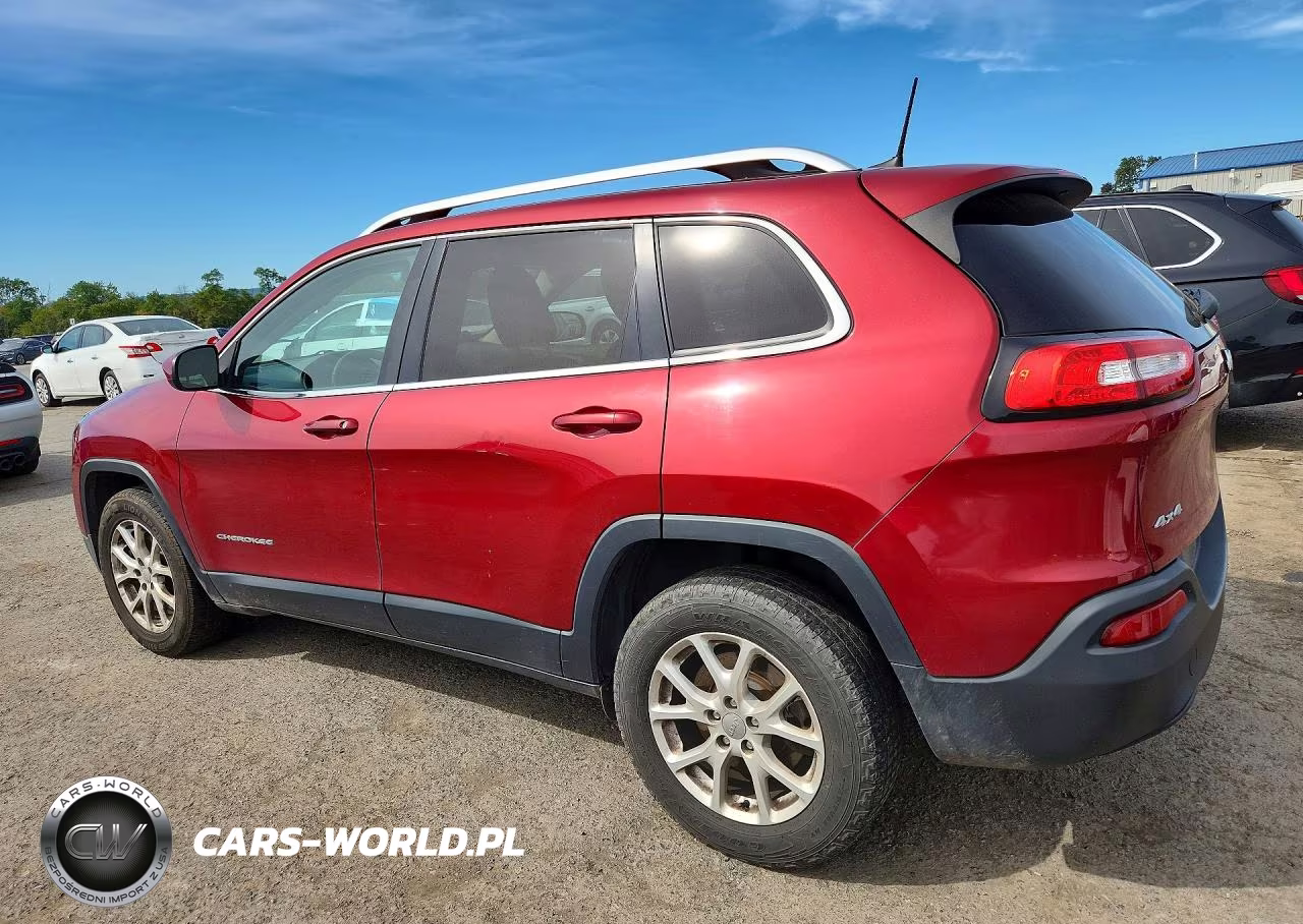 2017 Jeep Cherokee Latitude VIN:1C4PJMCB9HD225991 - 2