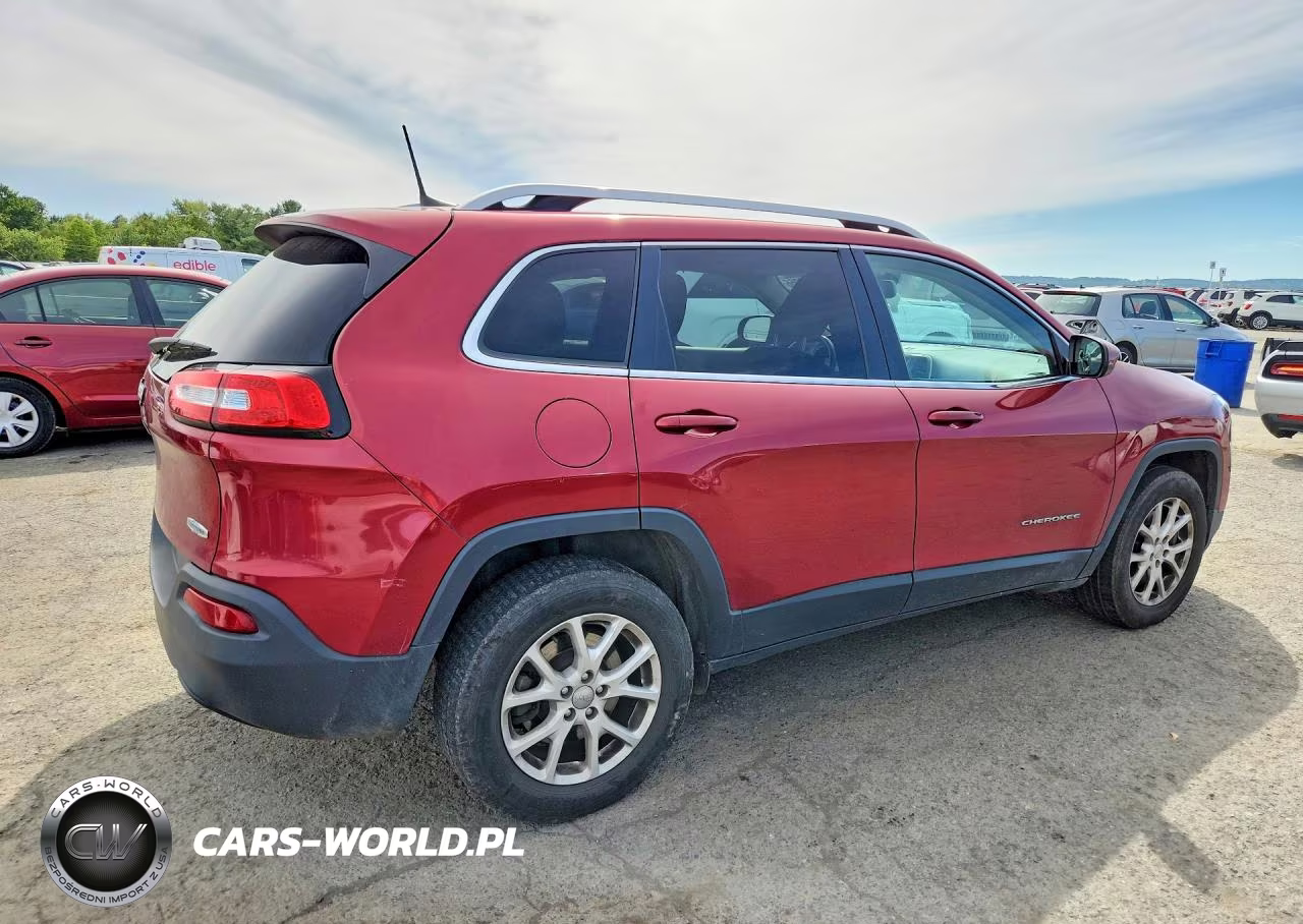 2017 Jeep Cherokee Latitude VIN:1C4PJMCB9HD225991 - 3