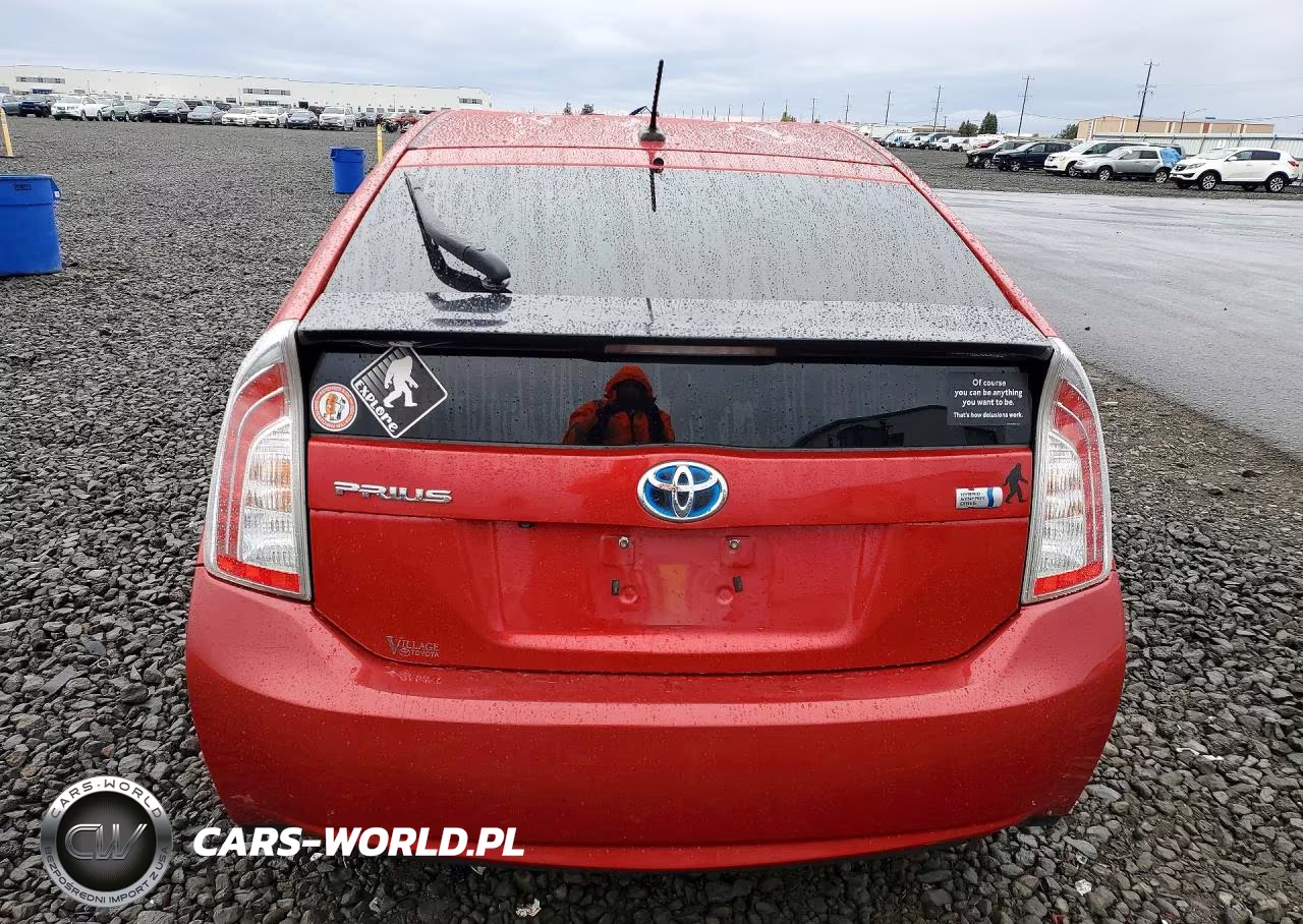 2013 Toyota Prius Three VIN:JTDKN3DU9D0345364 - 6