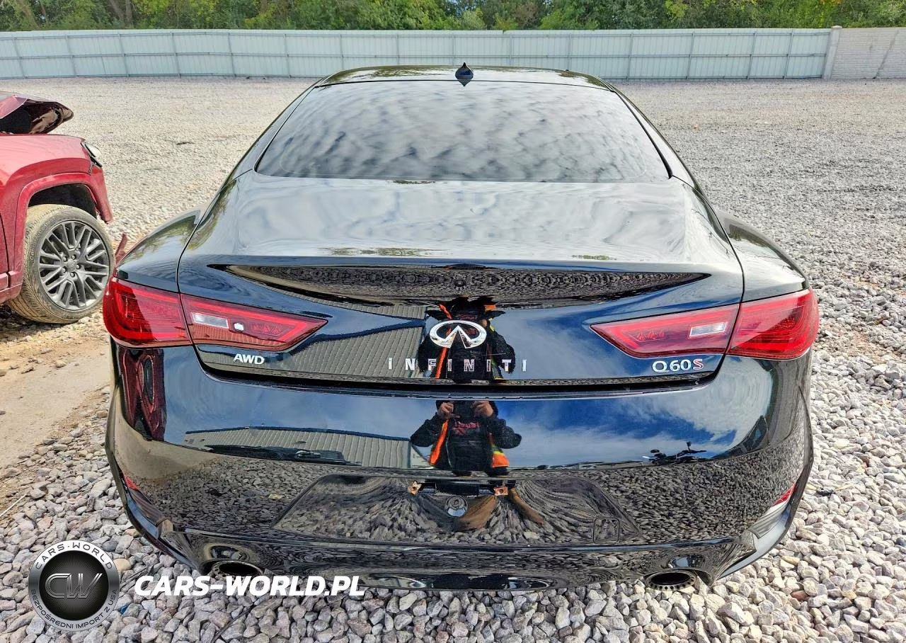 2018 Infiniti Q60 Red Sport 400 VIN:JN1FV7EL1JM630629 - 6