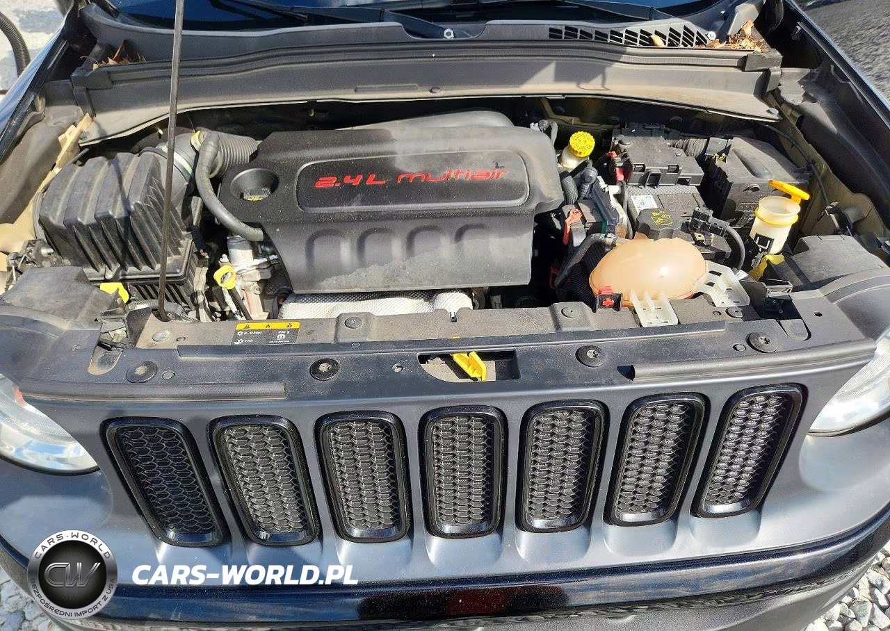 2017 Jeep Renegade Latitude VIN:ZACCJBBB8HPF96954 - 11