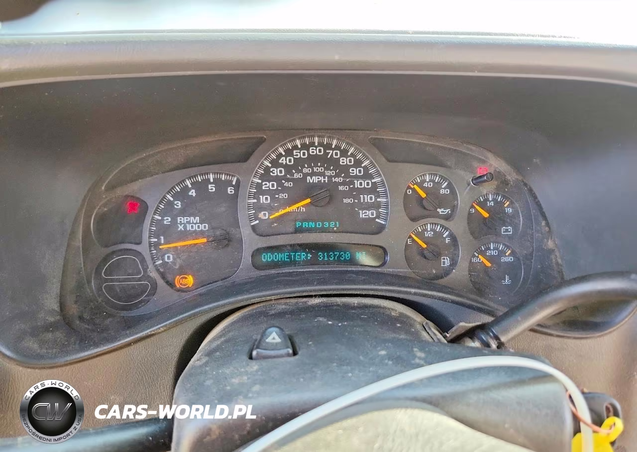 2003 Chevrolet Tahoe C1500 VIN:1GNEC13T23J103063 - 9