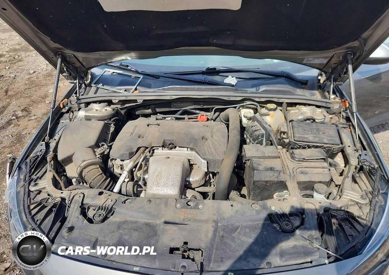 2018 Buick Regal Tourx Preferred VIN:W04GU8SX4J1099357 - 11
