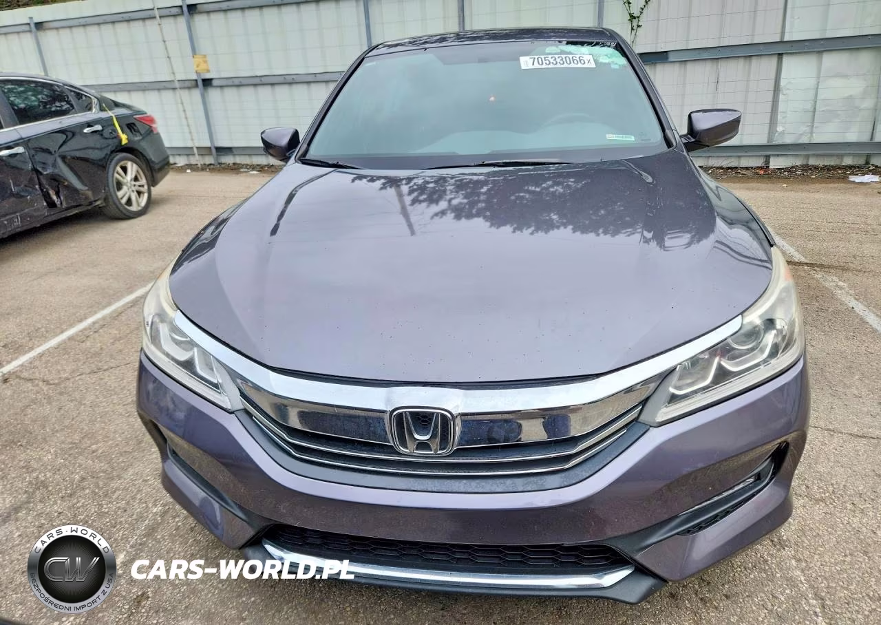2017 Honda Accord Sport VIN:1HGCR2F58HA236744 - 5
