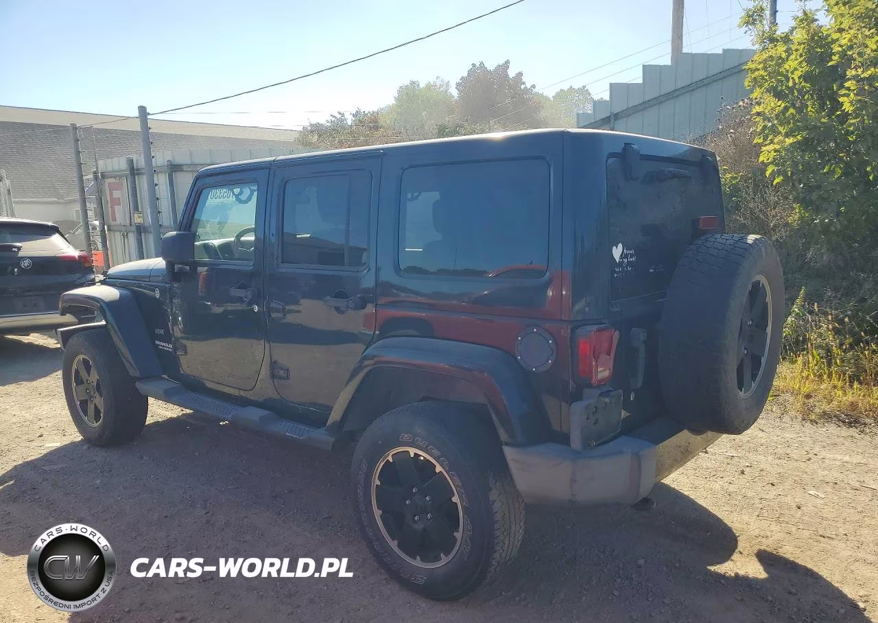 2012 Jeep Wrangler Unlimited Sahara VIN:1C4BJWEG7CL255536 - 2