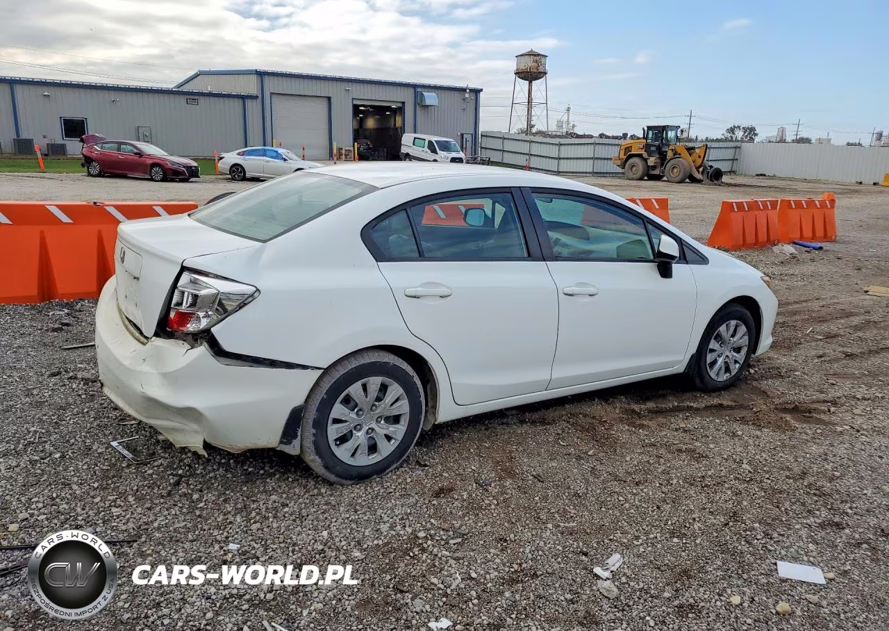 2012 Honda Civic Lx VIN:19XFB2F57CE030692 - 3