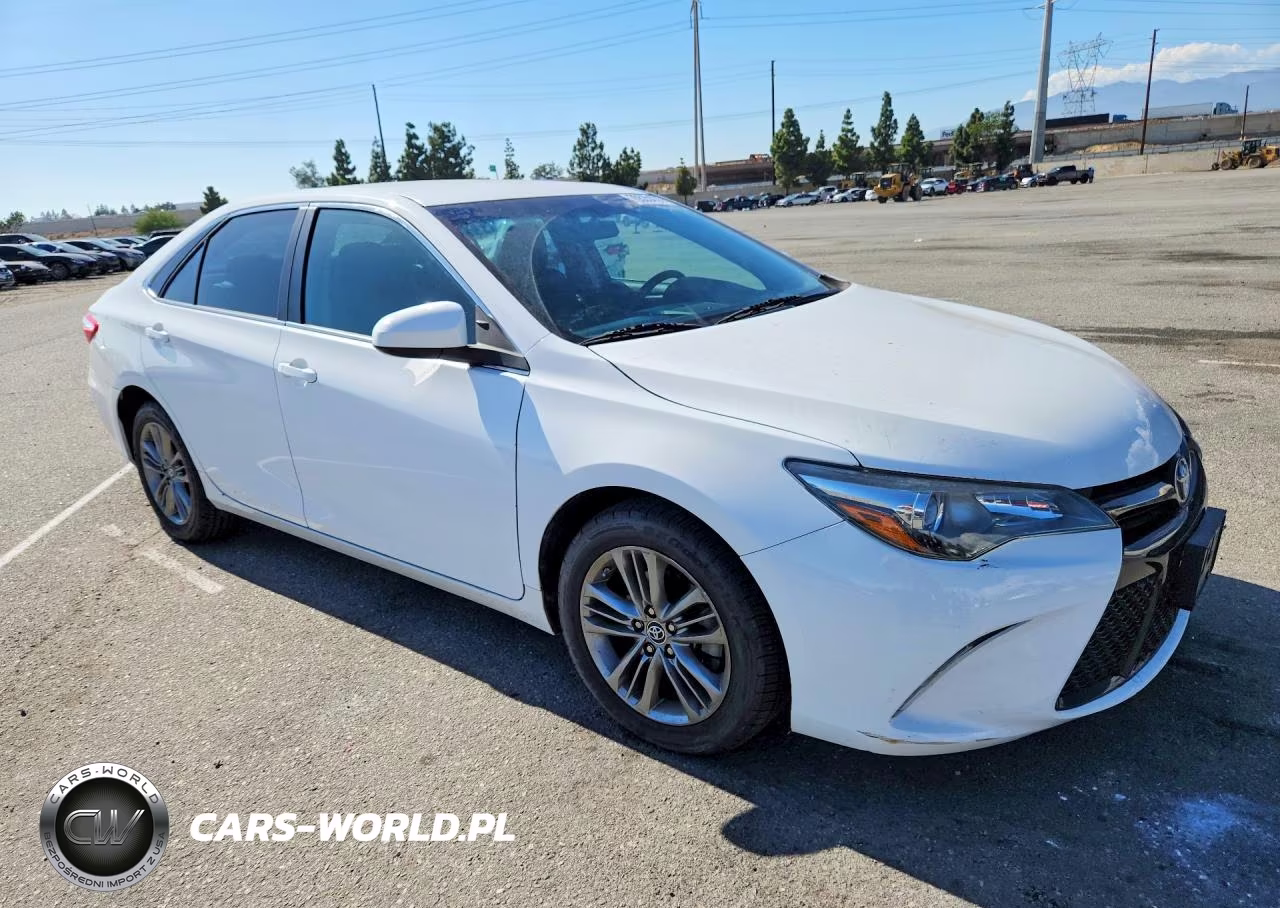 2016 Toyota Camry Se VIN:4T1BF1FKXGU166627 - 4