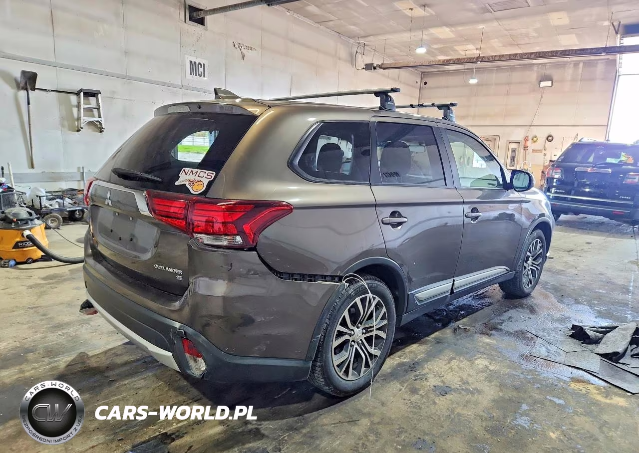 2018 Mitsubishi Outlander Se VIN:JA4AD3A31JZ009333 - 3