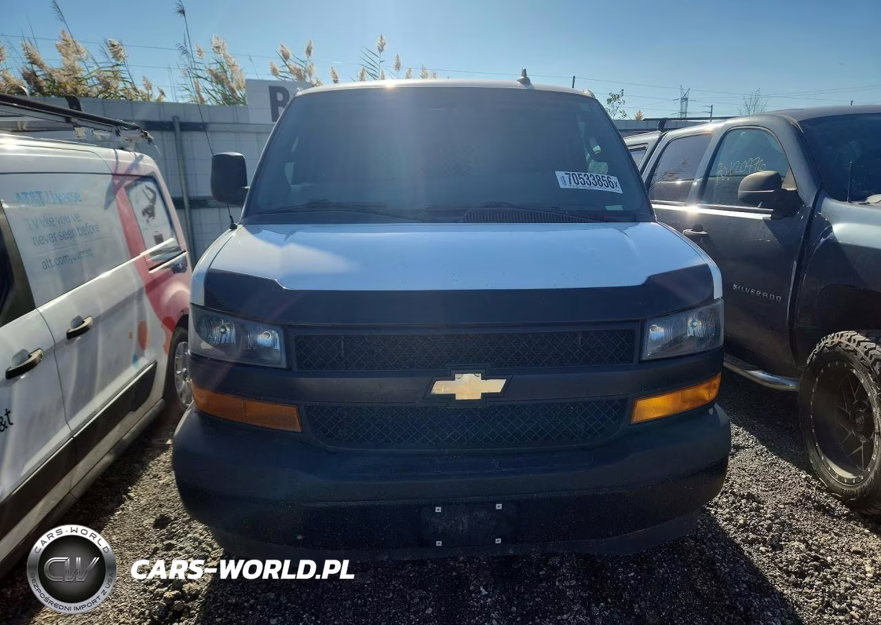 2020 Chevrolet Express G2500 VIN:1GCWGAFP5L1117300 - 5