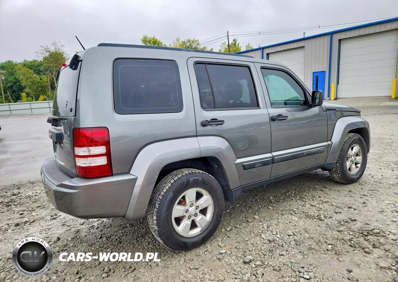 2012 Jeep Sport VIN:1C4PJMAK1CW209638 - 3