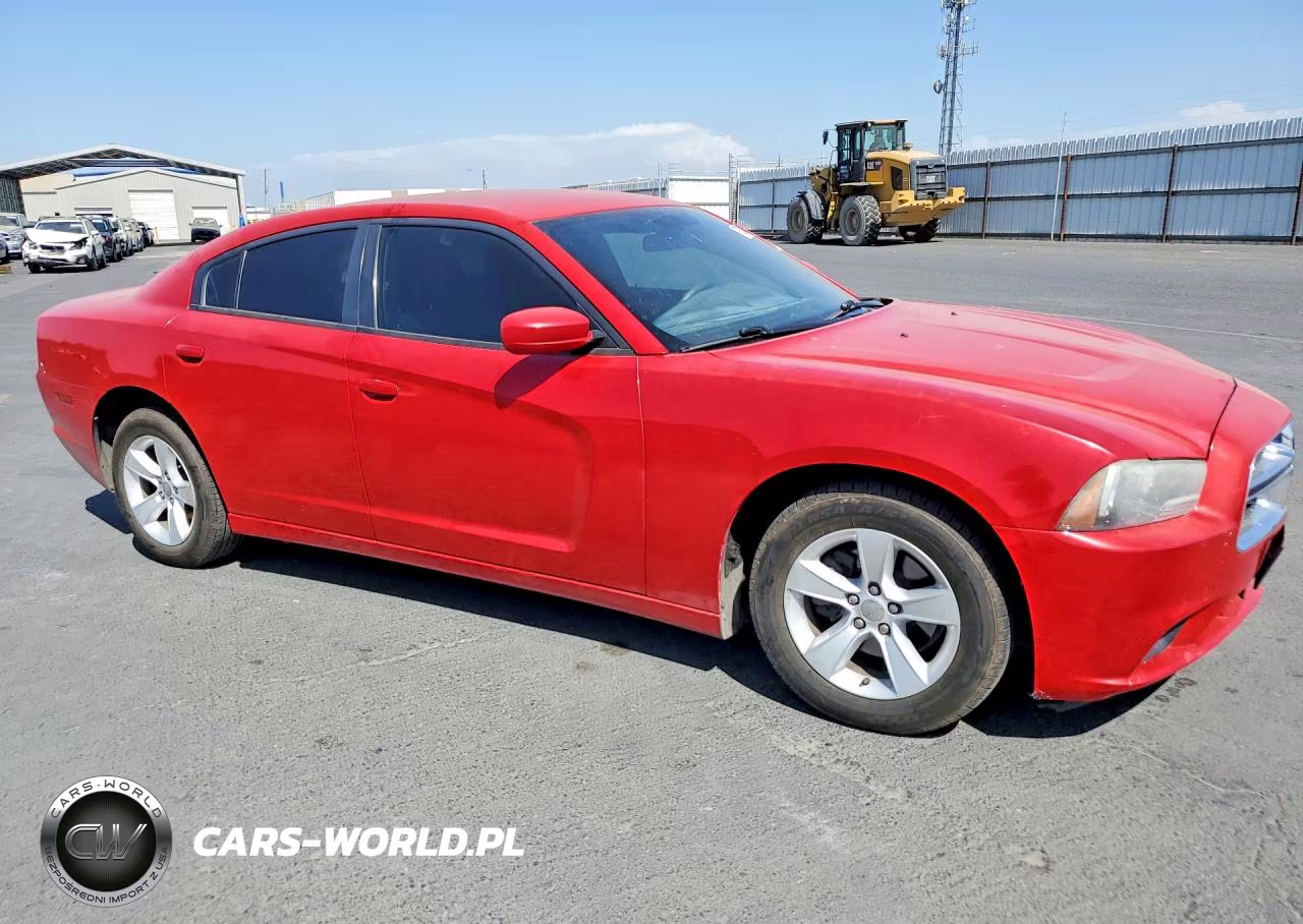2011 Dodge Charger VIN:2B3CL3CG3BH548041 - 4