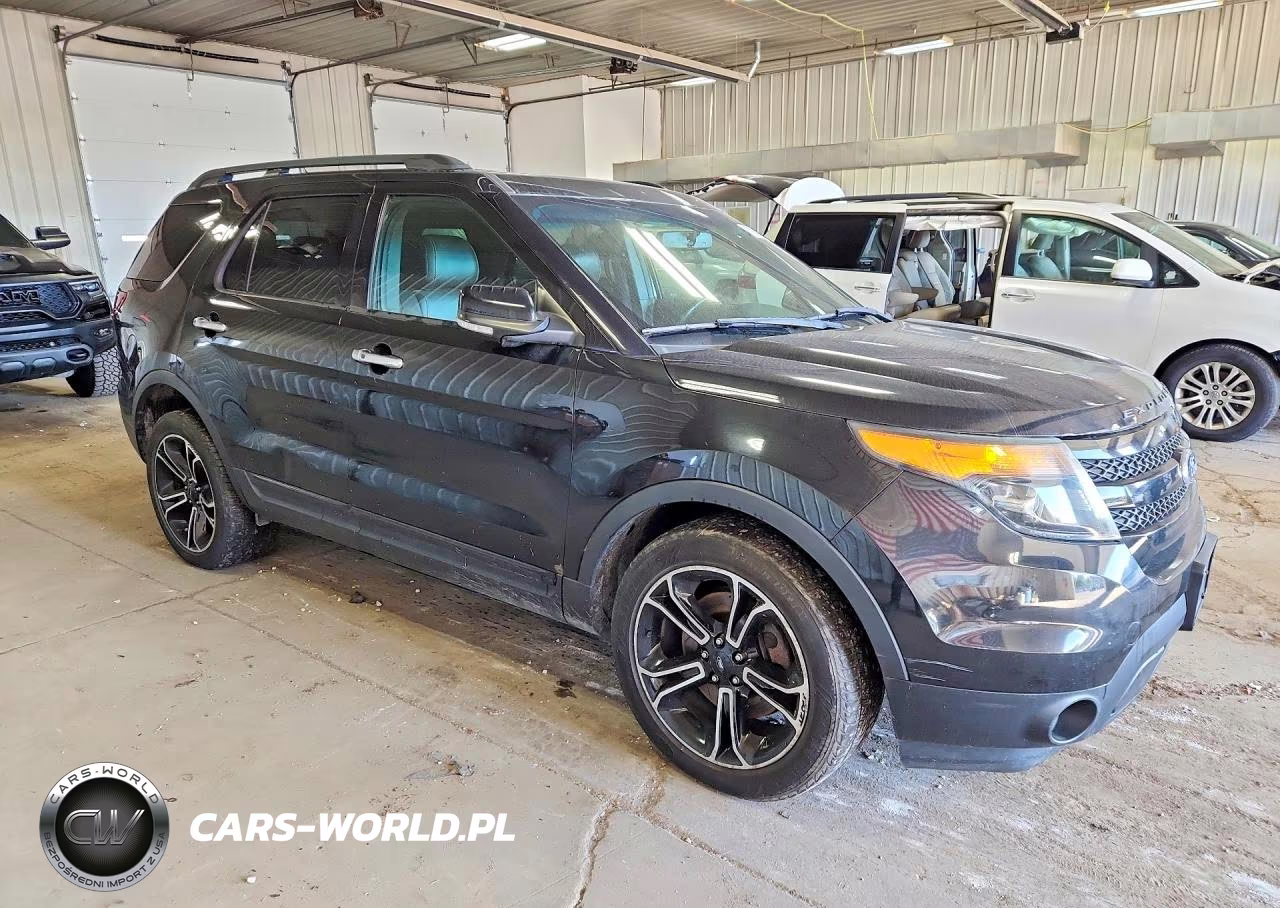2013 Ford Explorer Sport VIN:1FM5K8GT8DGC04794 - 4