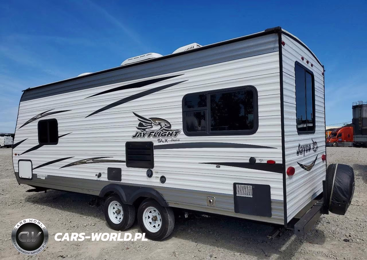 2018 Jayco Jay Flight Slx Camper VIN:1UJBJ0BL9J17Z0410 - 3