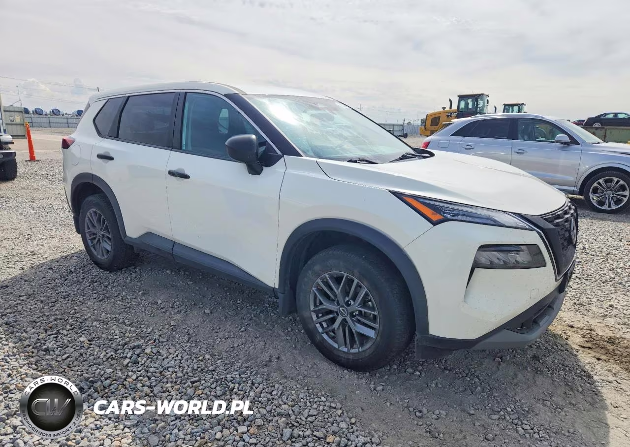 2023 Nissan Rogue S VIN:5N1BT3AB8PC771053 - 4