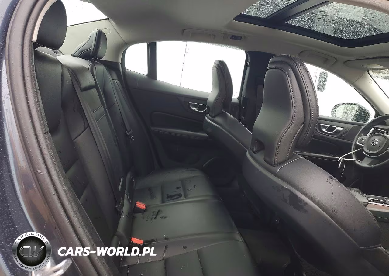 2022 Volvo S60 B5 Momentum VIN:7JRL12TZ6NG162411 - 10