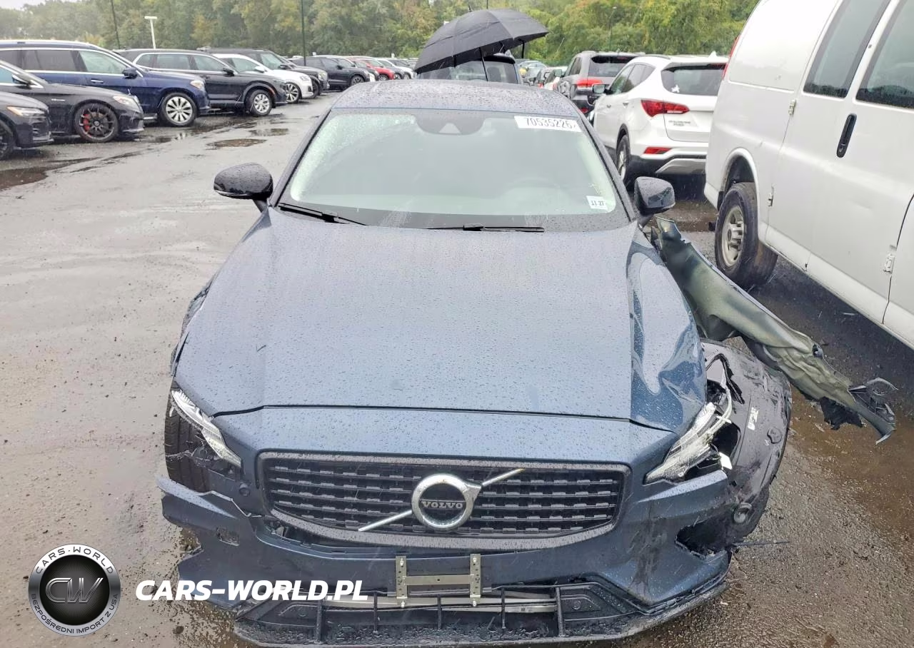 2022 Volvo S60 B5 Momentum VIN:7JRL12TZ6NG162411 - 5