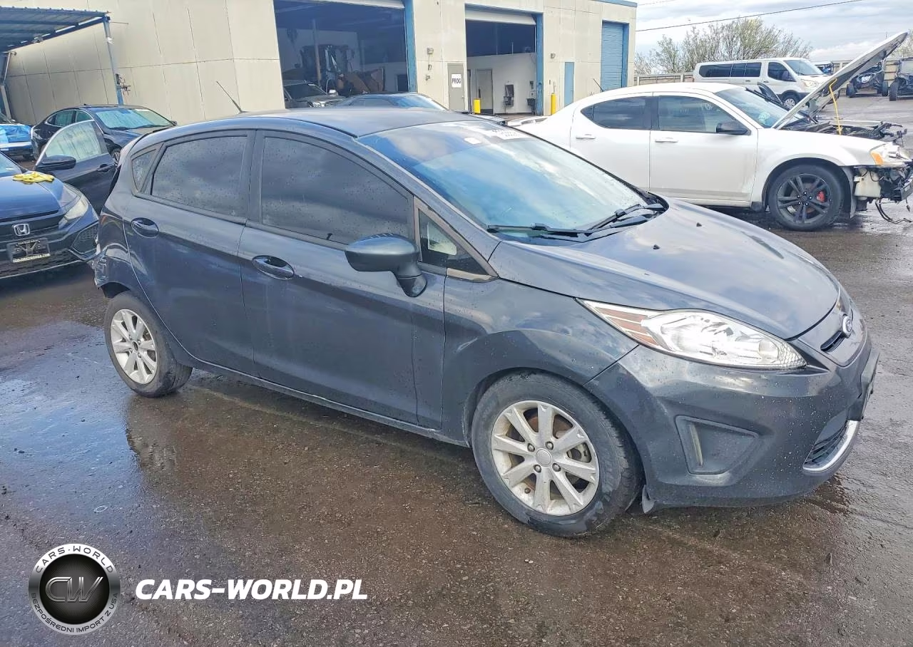 2011 Ford Fiesta Se VIN:3FADP4EJ8BM156721 - 4