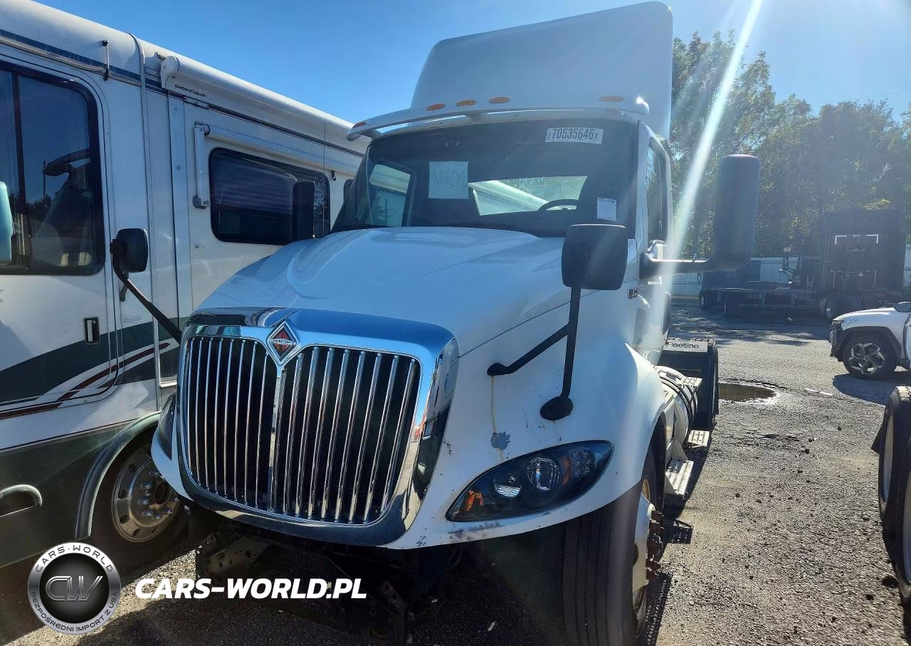 2019 International Rh613 Semi Truck – zdjęcie 1 z 13