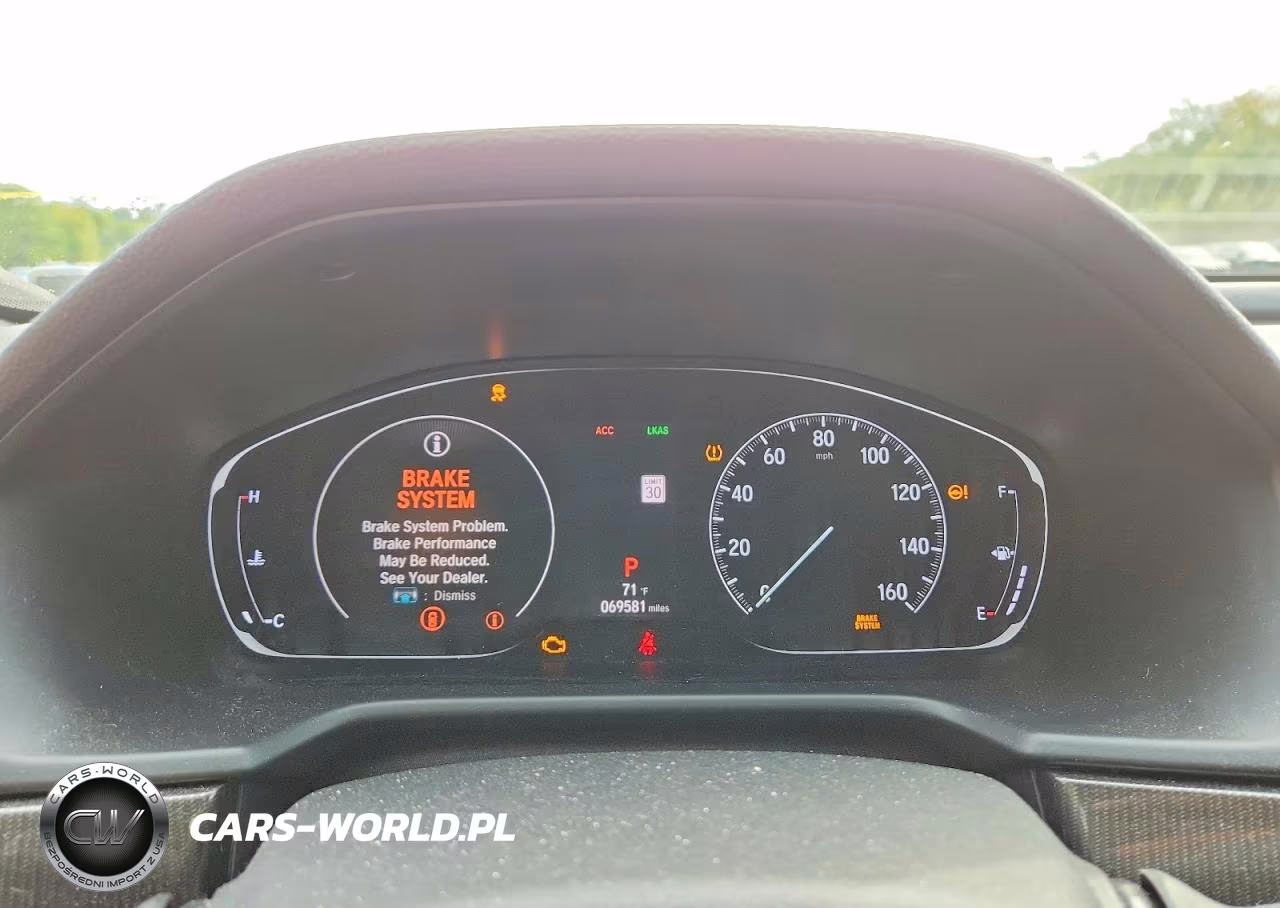 2018 Honda Accord Sport VIN:1HGCV1F36JA262379 - 9