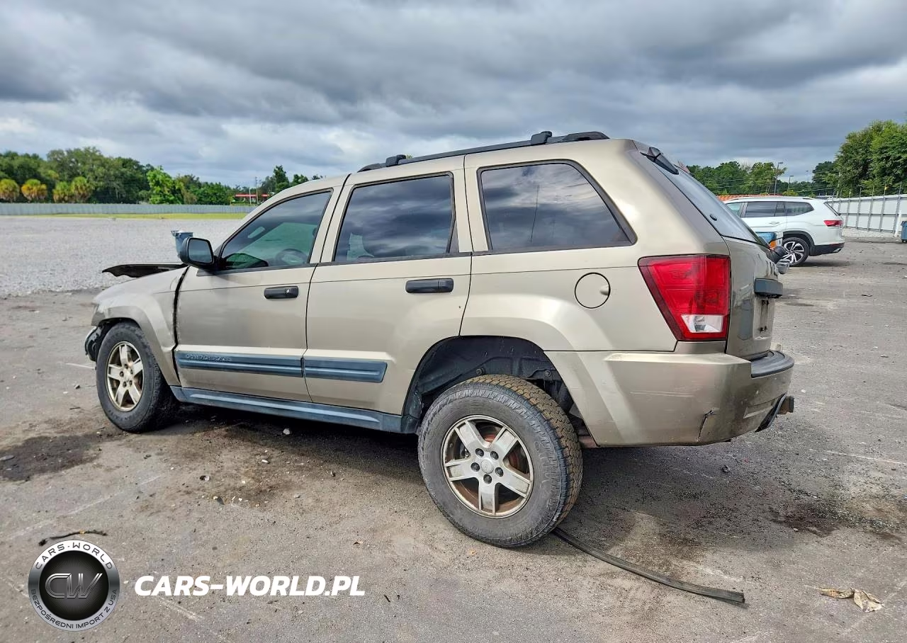 2005 Jeep Grand Cherokee Laredo VIN:1J8HS48N35C574773 - 2
