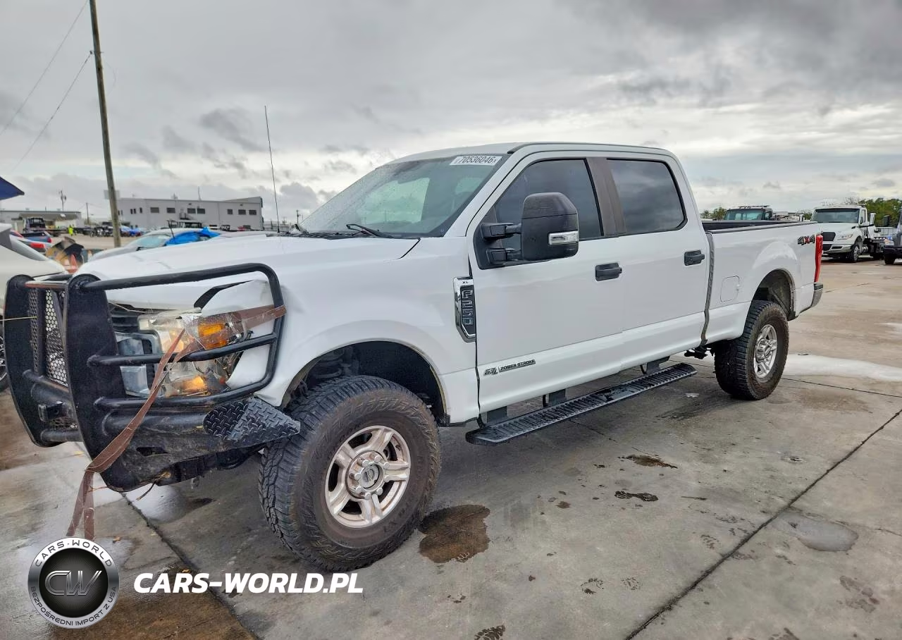 2017 Ford F250 Super Duty – zdjęcie 1 z 12