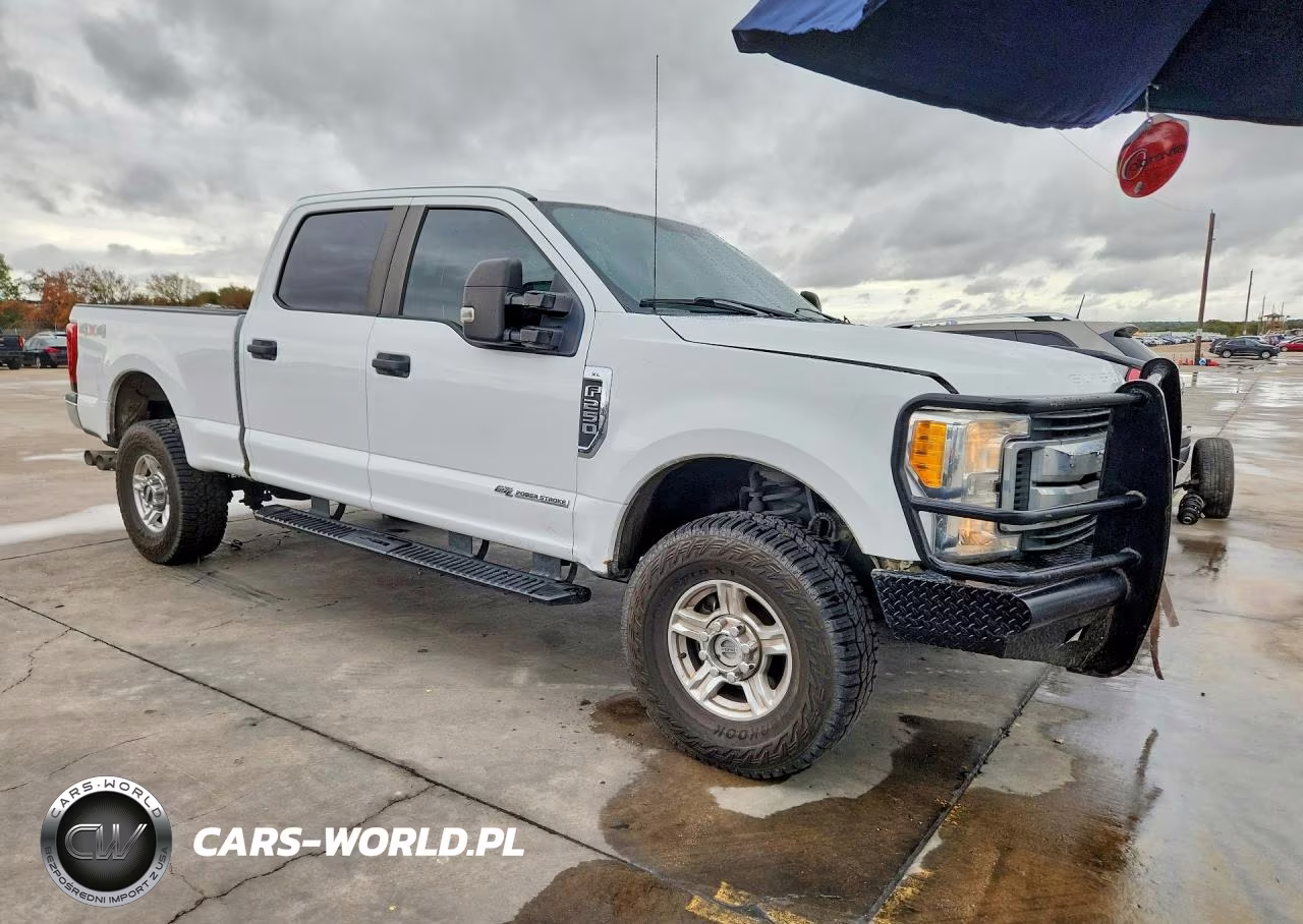 2017 Ford F250 Super Duty VIN:1FT7W2BT4HEE78842 - 4