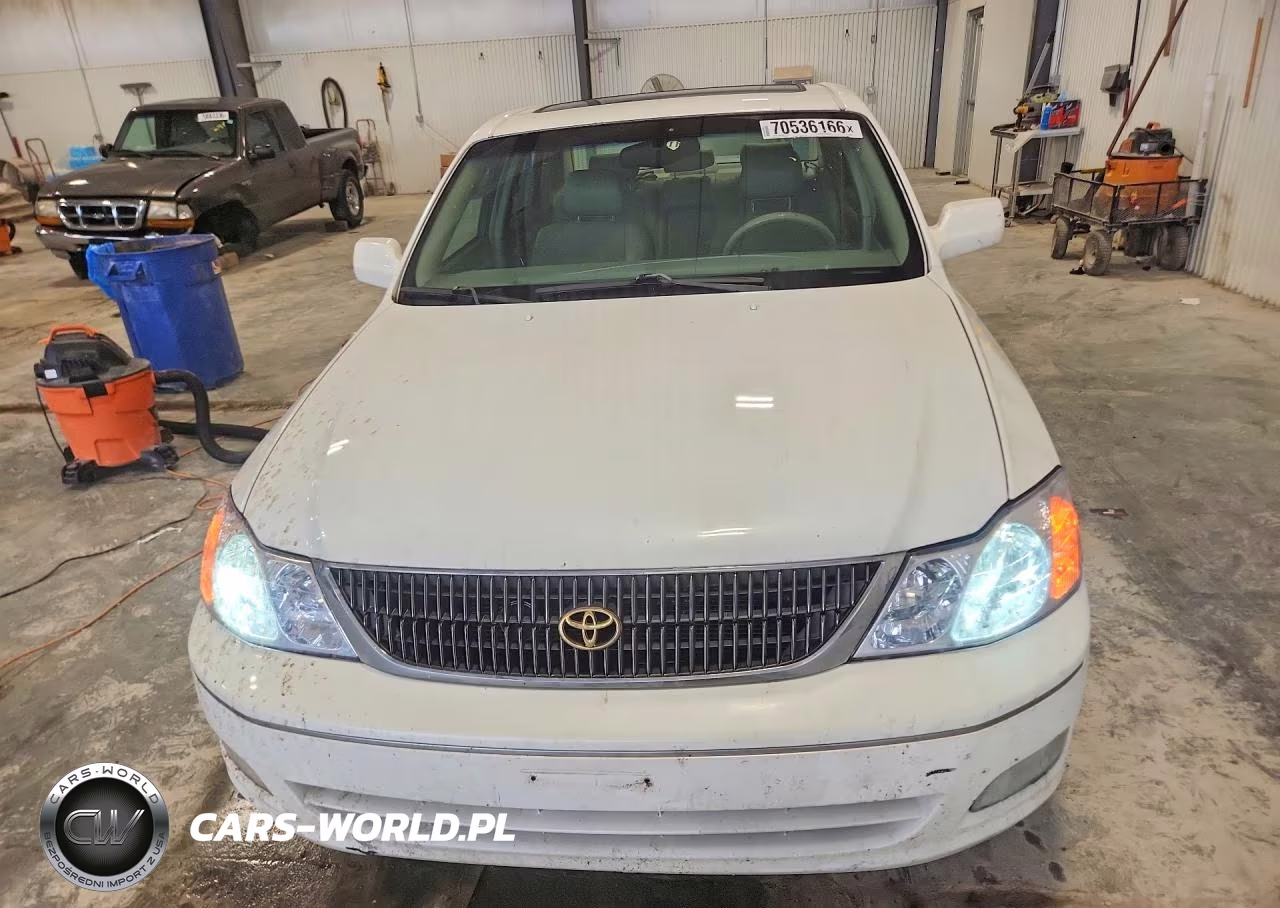 2002 Toyota Avalon VIN:4T1BF28B52U224641 - 5