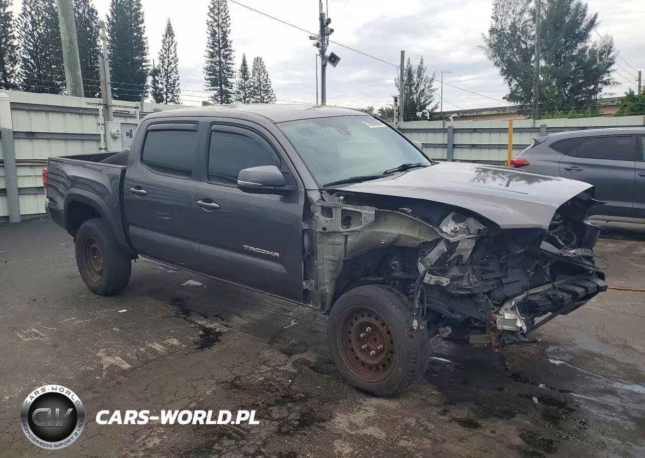 2018 Toyota Tacoma Trd Off-Road VIN:5TFCZ5AN3JX138263 - 4