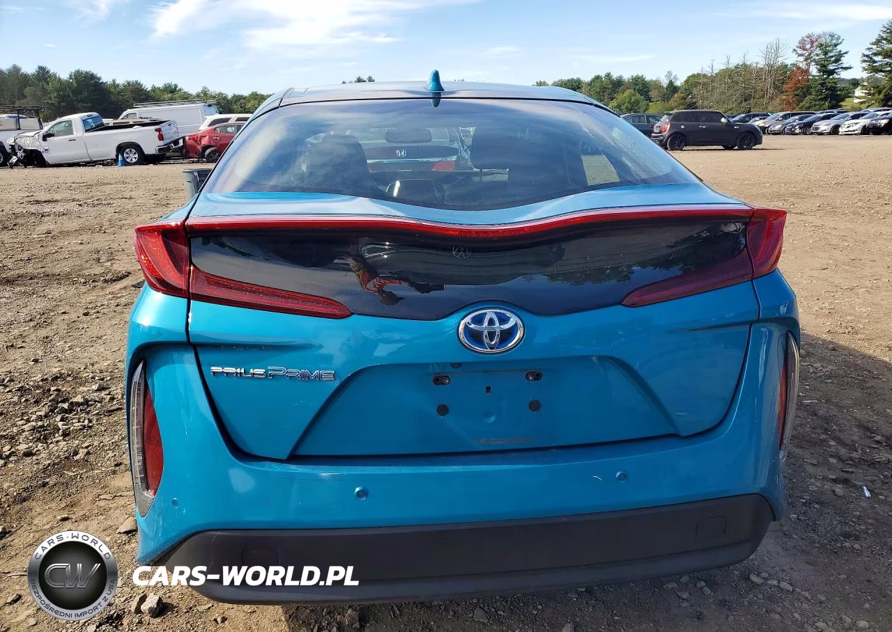 2018 Toyota Prius Prime Advanced VIN:JTDKARFP4J3078103 - 6